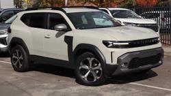 2025 Renault Duster Techno