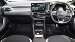 2025 Renault Duster Techno