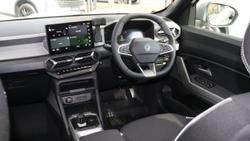 2025 Renault Duster Techno