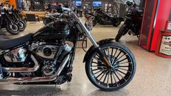 2025 Harley-Davidson Breakout 117 (FXBR) Softail Black