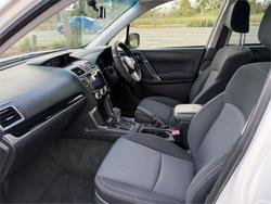 2017 SUBARU FORESTER 2.0D-L