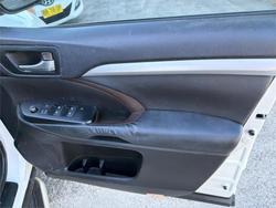 2015 TOYOTA KLUGER GXL (4x2)
