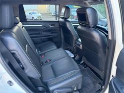 2015 TOYOTA KLUGER GXL (4x2)