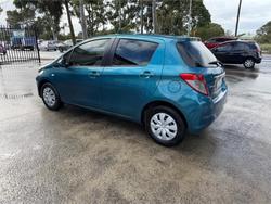 2012 TOYOTA YARIS YR
