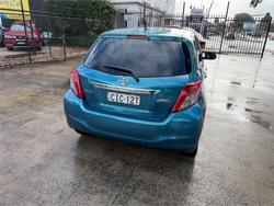 2012 TOYOTA YARIS YR