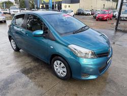 2012 TOYOTA YARIS YR