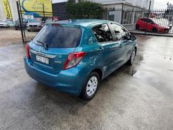 2012 TOYOTA YARIS YR
