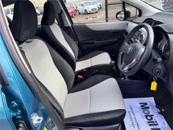 2012 TOYOTA YARIS YR