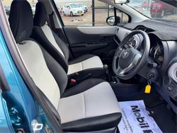 2012 TOYOTA YARIS YR