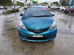 2012 TOYOTA YARIS YR