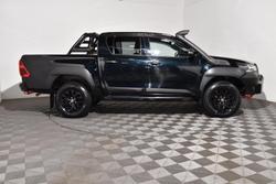 2022 Toyota Hilux Rugged X