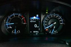 2022 Toyota Hilux Rugged X