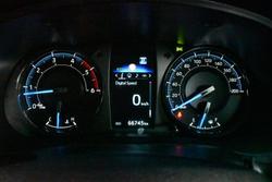 2022 Toyota Hilux Rugged X