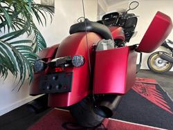 2024 Indian CHALLENGER DARK HORSE Red