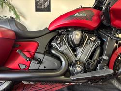 2024 Indian CHALLENGER DARK HORSE Red