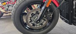 2025 Indian SCOUT BOBBER Red