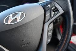 2016 Hyundai Veloster SR Turbo