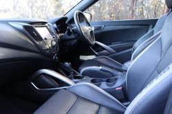 2016 Hyundai Veloster SR Turbo