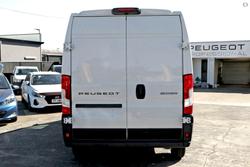 2025 Peugeot Boxer Pro