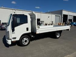 2014 Isuzu N Series NPR 300