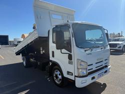 2014 Isuzu N Series NPR 300