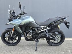 2024 Suzuki V-Strom 800 V-Strom Green