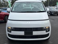 2026 Hyundai STARIA LOAD