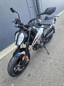 2024 KTM 790 Duke Duke Grey