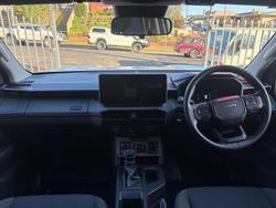 2025 Toyota Hilux SR 48V