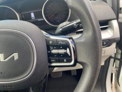 2023 Kia Carnival S