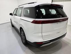 2023 Kia Carnival S