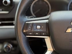 2022 Mitsubishi Outlander LS
