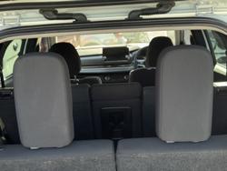 2022 Mitsubishi Outlander LS