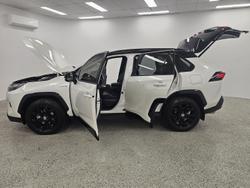 2022 Toyota RAV4 XSE AXAH54R 4X4 On Demand Crystal Pearl