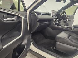 2022 Toyota RAV4 XSE AXAH54R 4X4 On Demand Crystal Pearl