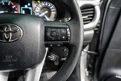 2022 Toyota Hilux SR5