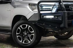 2022 Toyota Hilux SR5