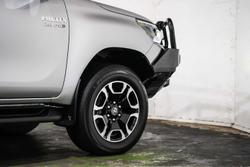 2022 Toyota Hilux SR5