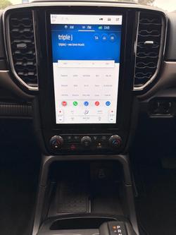 2025 Ford Everest Ambiente