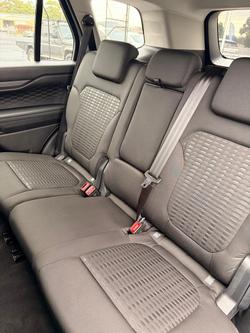 2025 Ford Everest Ambiente