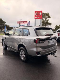 2025 Ford Everest Ambiente