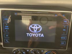 2018 Toyota Hilux Workmate TGN121R 4x2 Glacier White