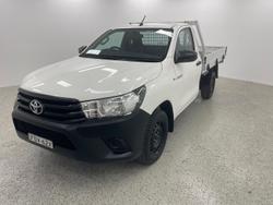 2018 Toyota Hilux Workmate TGN121R 4x2 Glacier White
