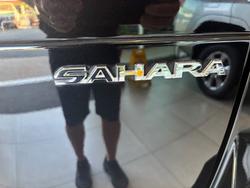 2024 Toyota LANDCRUISER LC300 3.3L V6 DSL Sahara 7 Seats