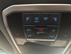 2024 Toyota LANDCRUISER LC300 3.3L V6 DSL Sahara 7 Seats