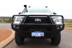 2022 Toyota Hilux SR