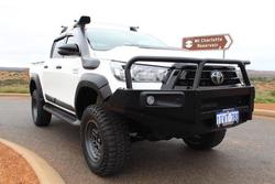 2022 Toyota Hilux SR