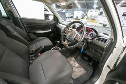 2023 Suzuki Swift GL
