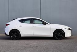 2025 Mazda 3 G25 Evolve SP