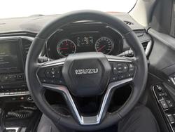 2022 Isuzu D-MAX LS-U